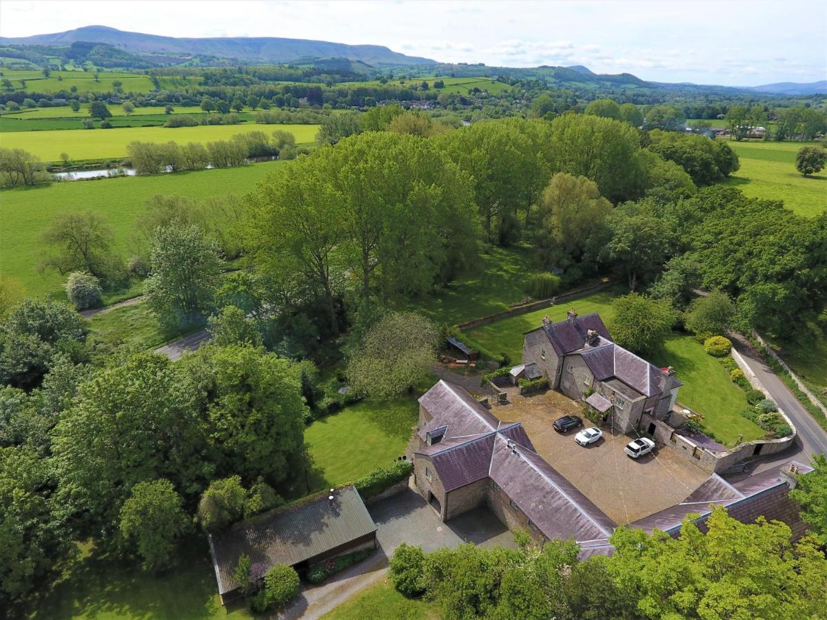 Glanhenwye Courtyard Cottages Glasbury Zewnętrze zdjęcie